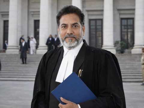 Divorce Lawyers in Himalaya Pride Greater Noida Extension – Advocate AK Tiwari