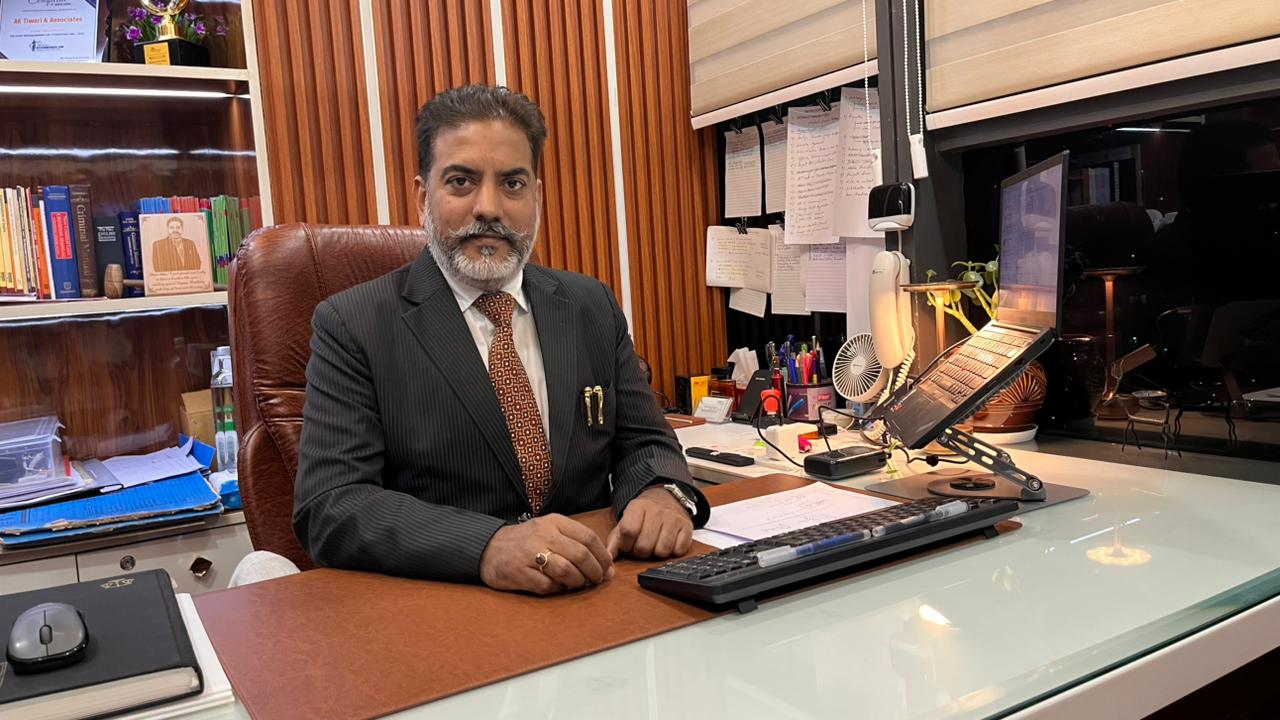 Book Appointments with Advocate AK Tiwari – Trusted Family & Matrimonial Law Expert